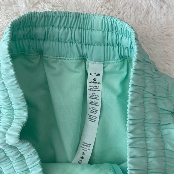 SOLD - Picture 4 of 5